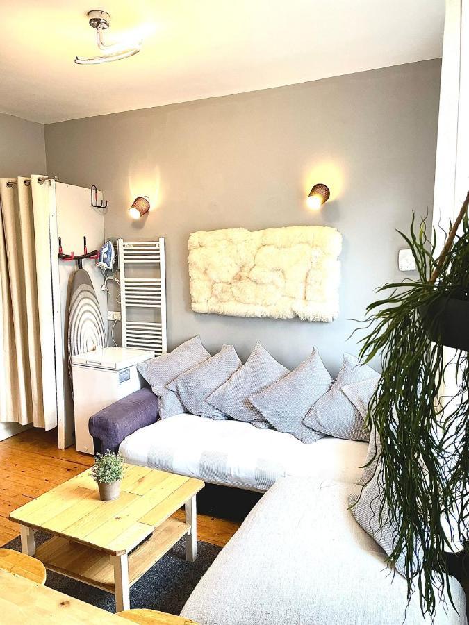 Lothian Road - Castle View Apartment เอดินบะระ ภายนอก รูปภาพ